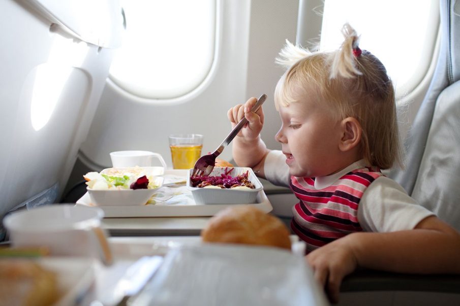 posso levar comida no avião?