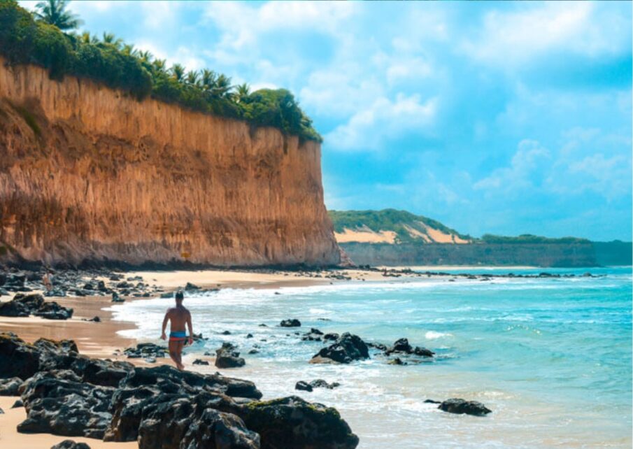 lugares para viajar no nordeste - Praia da Pipa, RN