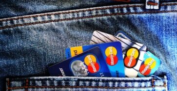 código de defesa do consumidor e anuidade de cartão de crédito
