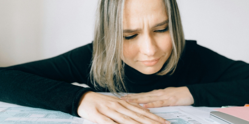 O que significa dívida negativada? Causa e consequência