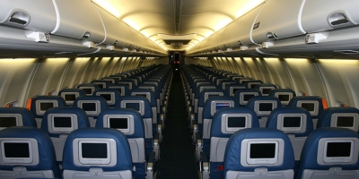 Qual o melhor lugar para sentar no avião? Dicas e estratégias