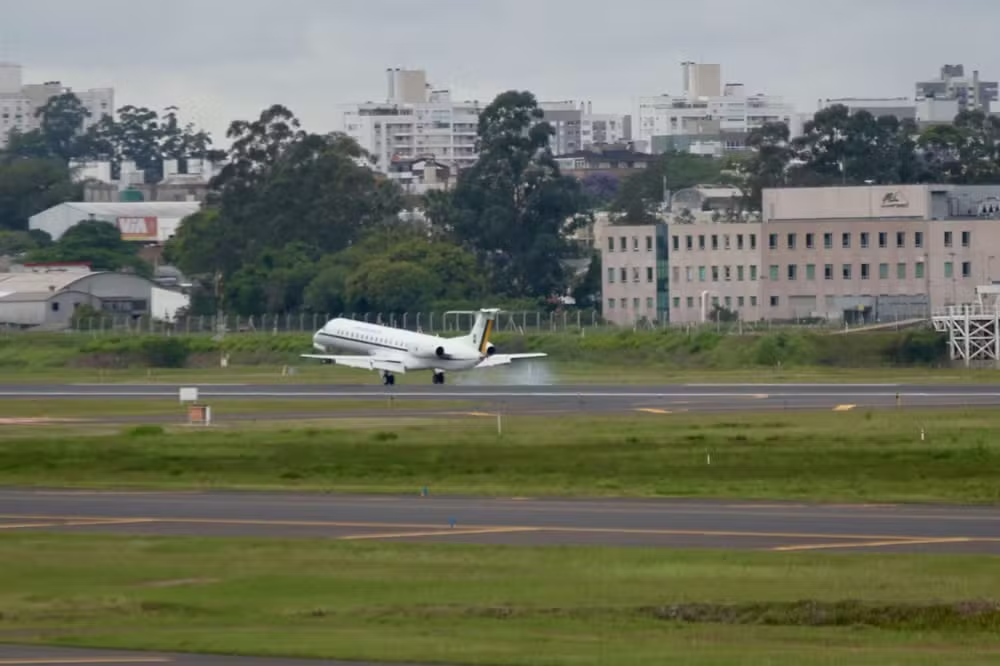 aeroporto salgado filho voos cancelados