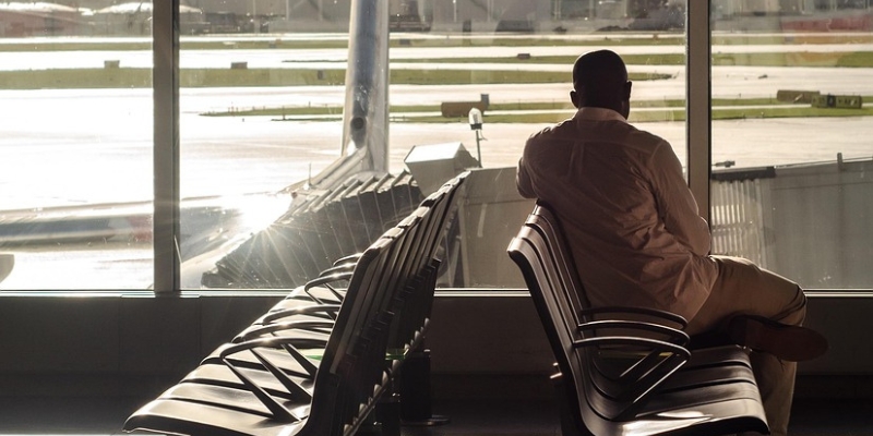 Quais são as melhores plataformas para receber indenização por voo atrasado ou cancelado?
