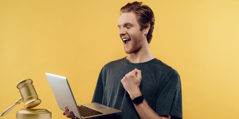 Qual é o melhor serviço on-line para obter compensação por negativação indevida de uma empresa de telefonia?